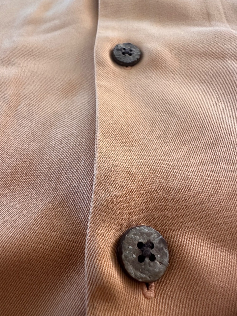 Tommy Bahama- Large - 🍑 color - Harbor Luxe - Picture 8 of 13